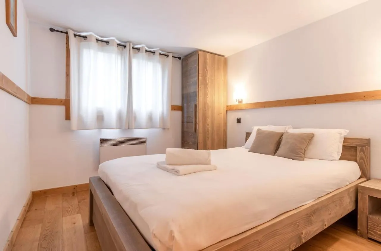 Chalet Eveland - Proche Du Centre-Ville - Calme Les Houches 0*,